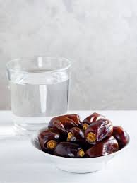 dates in a plate